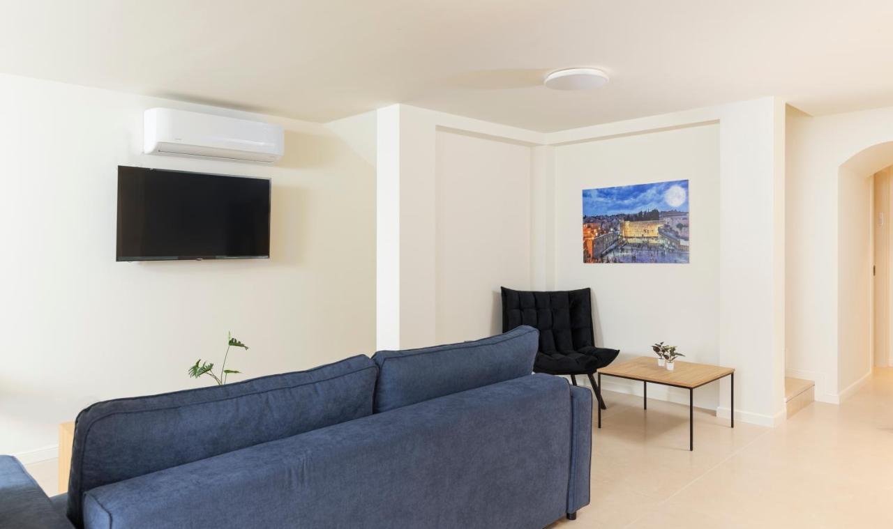 The Pearl Of Nachlaot Apartments Йерусалим Екстериор снимка