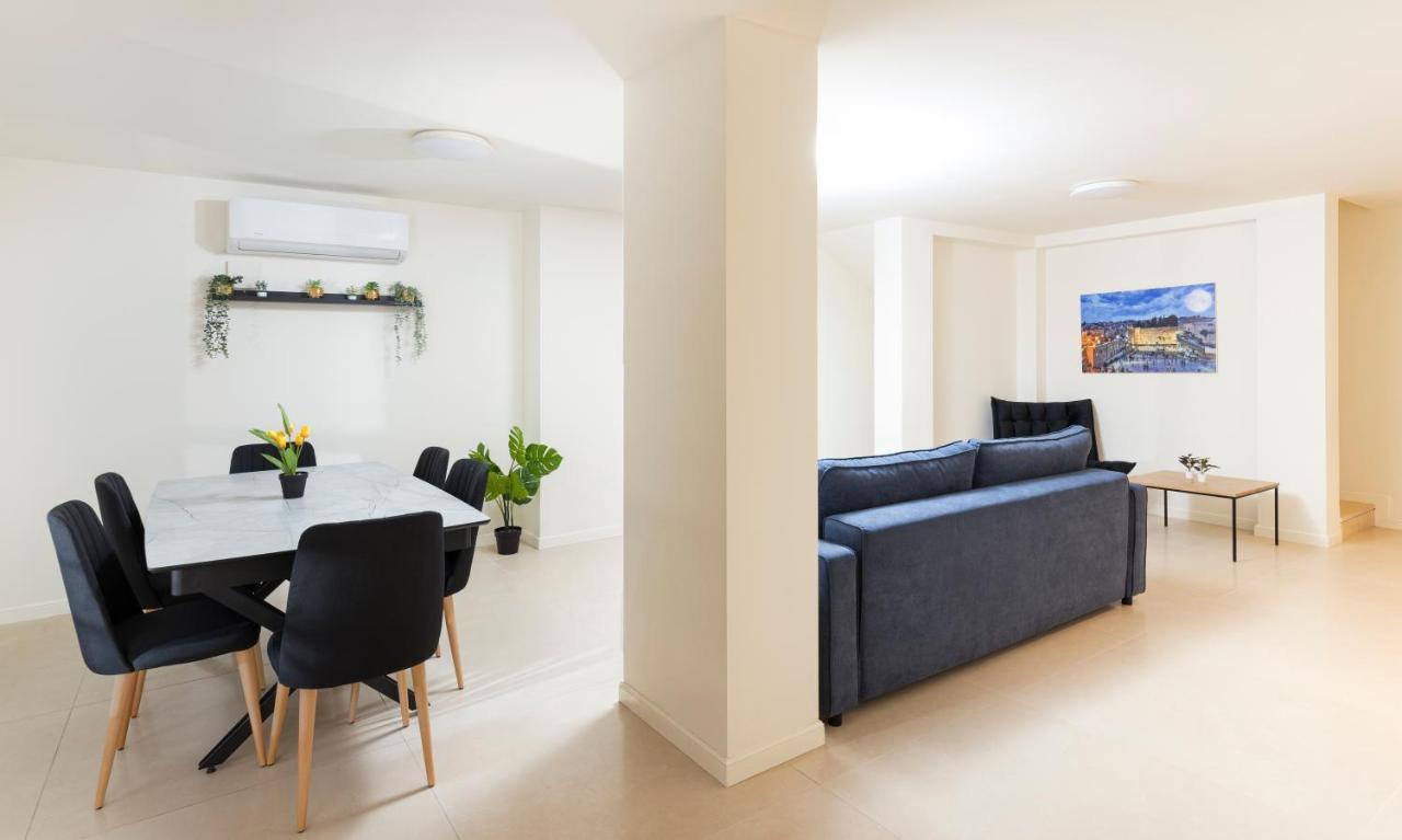 The Pearl Of Nachlaot Apartments Йерусалим Екстериор снимка