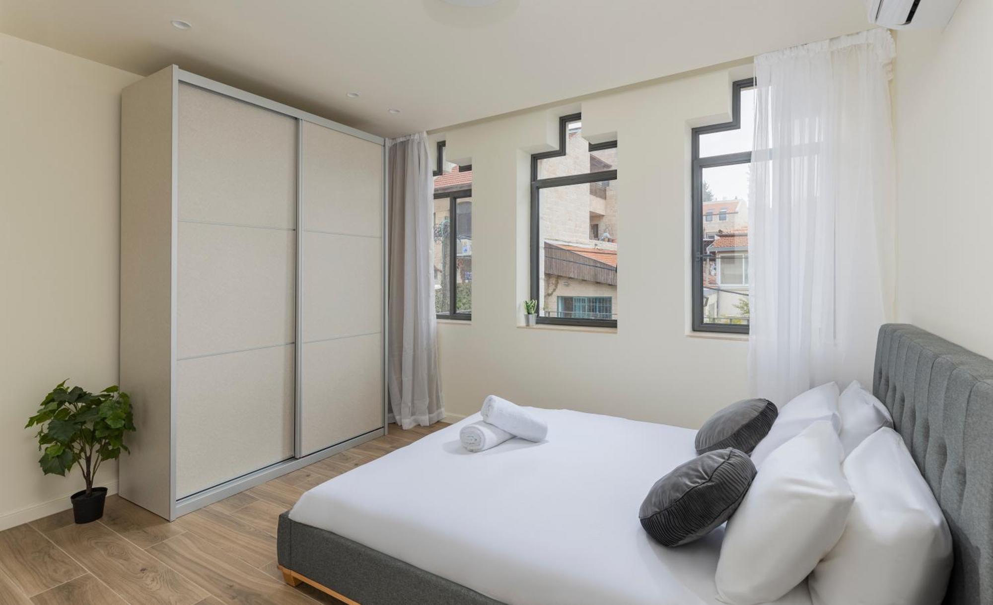 The Pearl Of Nachlaot Apartments Йерусалим Стая снимка
